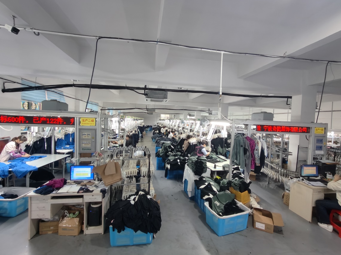 Recycelte Stoffe, echte Leistung: QIYIs Schritt in Richtung einer umweltfreundlicheren Sportindustrie